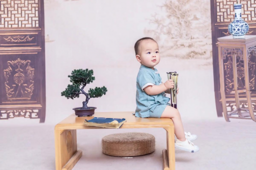 莘县宝宝汗毛重怎么办